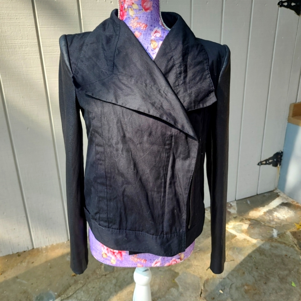 bcbg max azria Black Jacket small